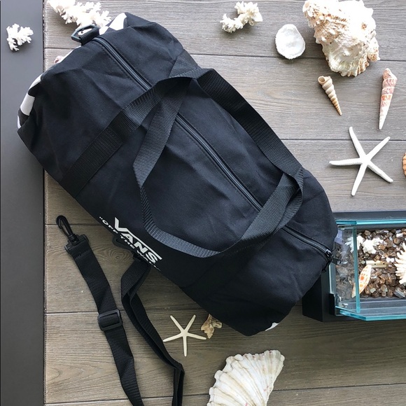 🌴🌼VANS- DUFFLE BAG🌼🌴 - Picture 7 of 9